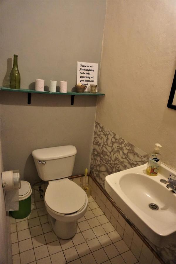 Akasha Hostel Merida מראה חיצוני תמונה