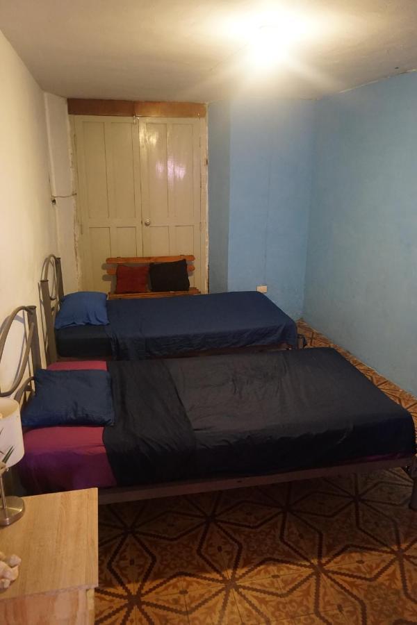 Akasha Hostel Merida מראה חיצוני תמונה